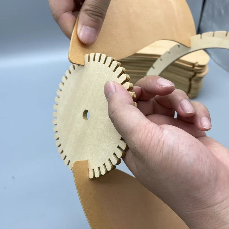 Kürbisförmige Holz-Hängeleuchte – Moderne handgefertigte Dekoration