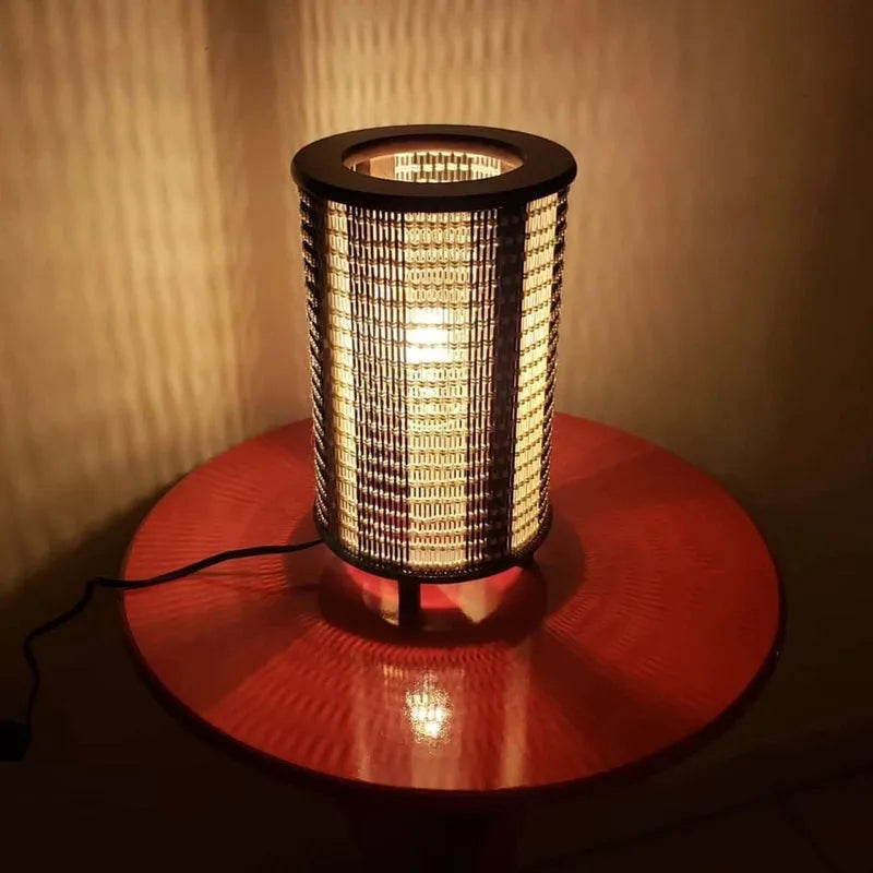 Abajur Cilíndrico de Madeira e Fibra - Luci Express