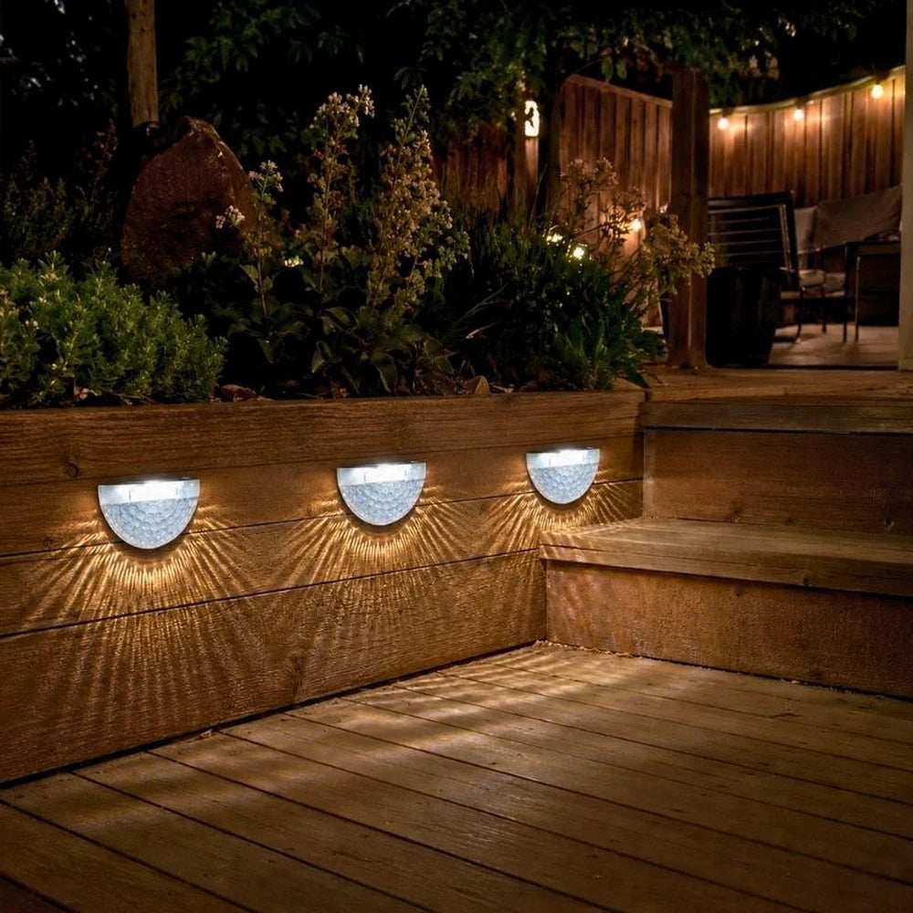 HiLuci™ Fence Lights | Solar Garden Lights